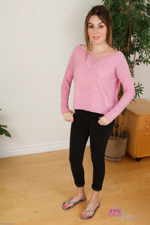 Image Of AmKingdom com 24 10 07 Kiera Daniels XXX iMAGESET-LEWD [XC]