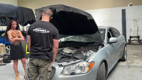 Image Of JacquieEtMichelTV - Melissa - Sodomized in a garage (23.09.2025)