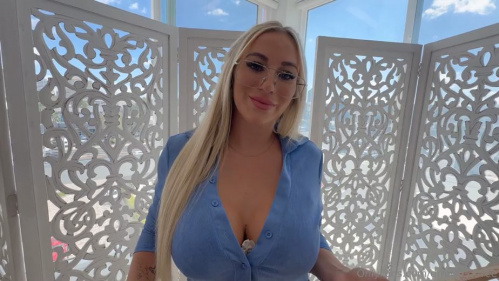 Image Of OnlyFans - Brianna Coppage - Former teacher learns how to take Dredd's BBC