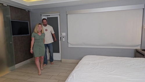 Image Of OnlyFans - Mrs Robinson - Hot Wife Date