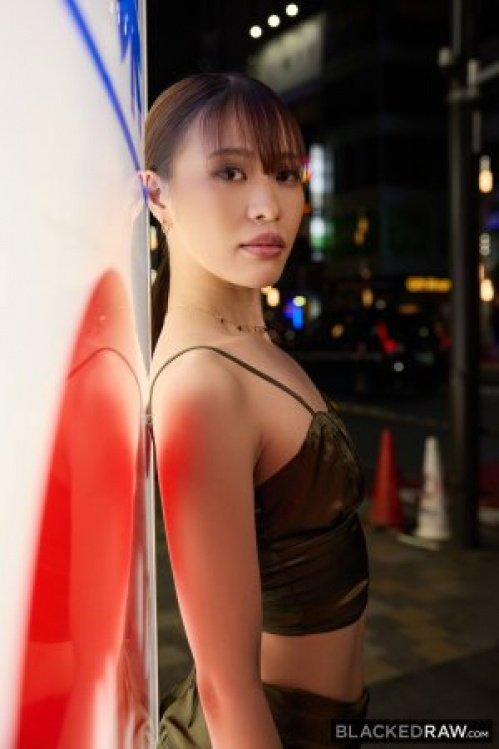 Image Of BlackedRaw - Momo Sakura - Petite Cutie Gets A BBC Workout (23.10.2025)