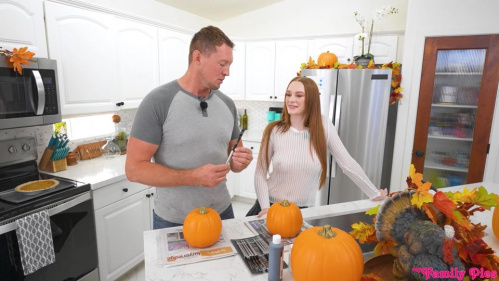 Image Of MyFamilyPies - Harley Love - How To Eat Halloween Pie (24.10.2025)