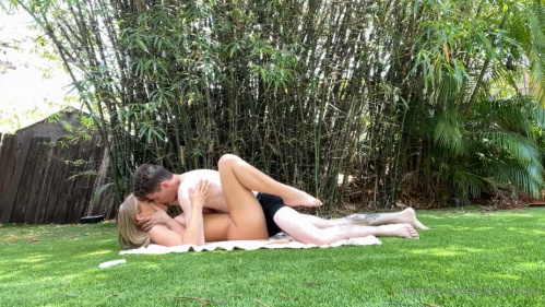 Image Of ManyVids - Blake Blossom - Passionate Outdoor Sextape