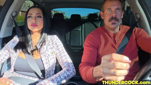 Image Of Thundercock - Audrey Bitoni (27.11.2025)