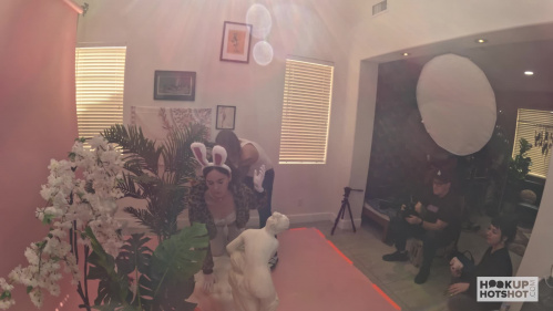 Image Of HookupHotshot 25 10 30 Episode 442 Tess Thompson BTS XXX 1080p MP4-GAPFiLL [XC]
