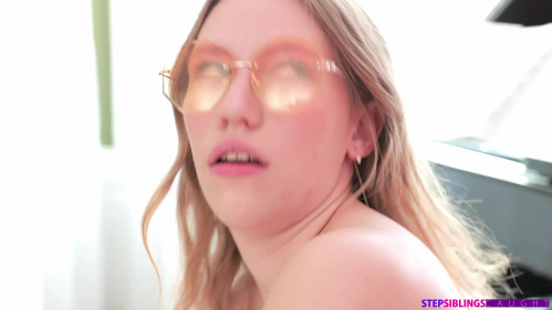 Image Of StepSiblingsCaught 25 12 08 Maya Sinn Getting My Clueless Stepbros Attention XXX 1080p MP4-WRB [XC]