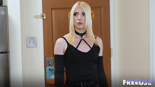 Image Of FreakyFembots - Amber Maddie (09.12.2025)