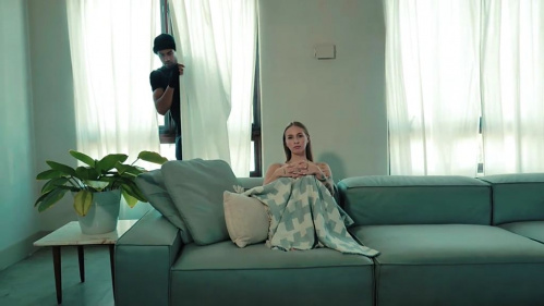 Image Of ManyVids - Angel Youngs - Alert Break In With Alex Jones