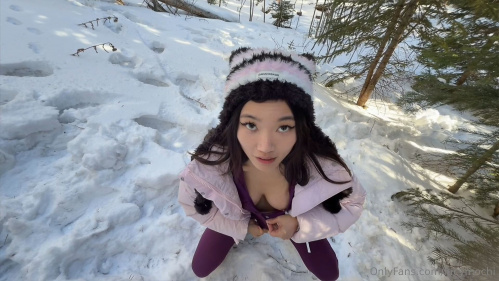 Image Of OnlyFans - Lucy Mochi - Snow Trip Anal 1080p