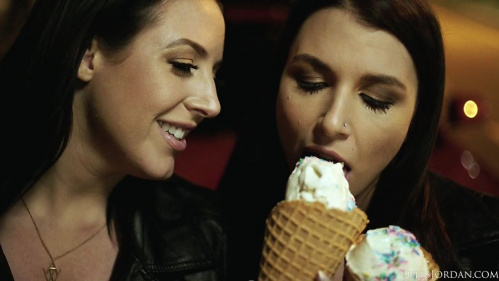 Image Of JulesJordan - Angela White, Ivy Lebelle - Tag Team Duo Angela White And Ivy Lebelle On The Hunt For BBC