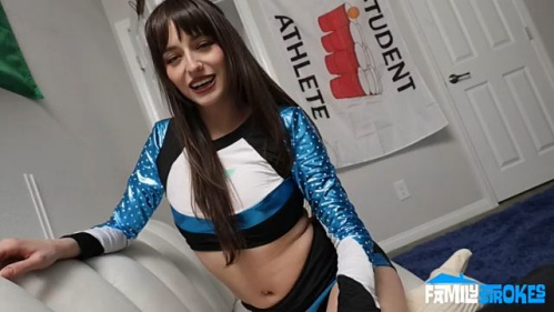 Image Of SisLovesMe - Kimora Quin, Lana Smalls (31.01.2026)