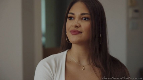 Image Of SweetheartVideo - Gizelle Blanco, Addison Vodka - Lesbian Stepsister Playtime (09.02.2026)