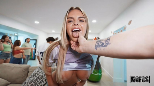 Image Of HesGotRizz - Kate Dalia - Game Day With Kate (11.02.2026)