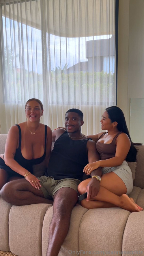 Image Of OnlyFans - Alanna Pow, Nina Lee - BBC Threesome 1920p