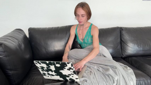 Image Of JacquieEtMichelTV - Alma - Has two problems to solve (14.03.2026)