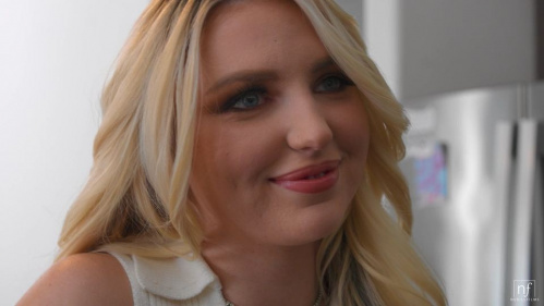 Image Of NubileFilms - Britt Blair - Time To Unwind (30.03.2026)