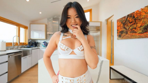 Image Of JulesJordan - Lulu Chu - Petite Asian Lulu Chu Faces The Ultimate Size Test Dredd's BBC