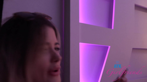 Image Of ATKGirlfriends 26 04 25 Nicole Nichols Wax Museum 1 XXX 1080p MP4-WRB [XC]