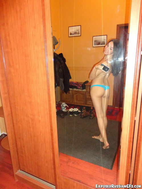 Image Of ExposedRussianGFs com Gretta 04 XXX iMAGESET-LEWD [XC]