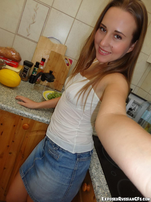 Image Of ExposedRussianGFs com Limonika 01 XXX iMAGESET-LEWD [XC]