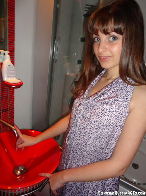 Image Of ExposedRussianGFs com Liona XXX iMAGESET-LEWD [XC]