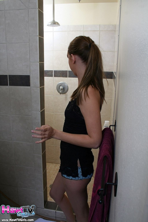 Image Of HawtTVGirls com Slippery When Wet XXX iMAGESET-LEWD [XC]
