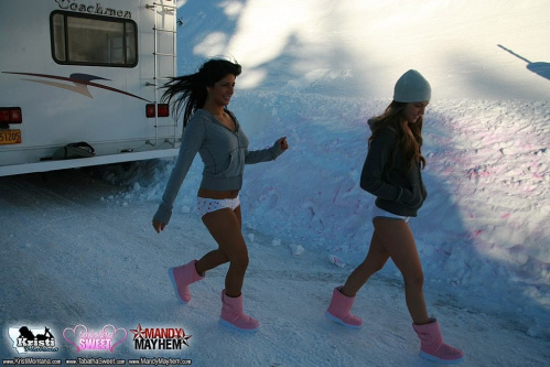 Image Of KristiMontana com Mt Hood Trip Scarfs XXX iMAGESET-LEWD [XC]